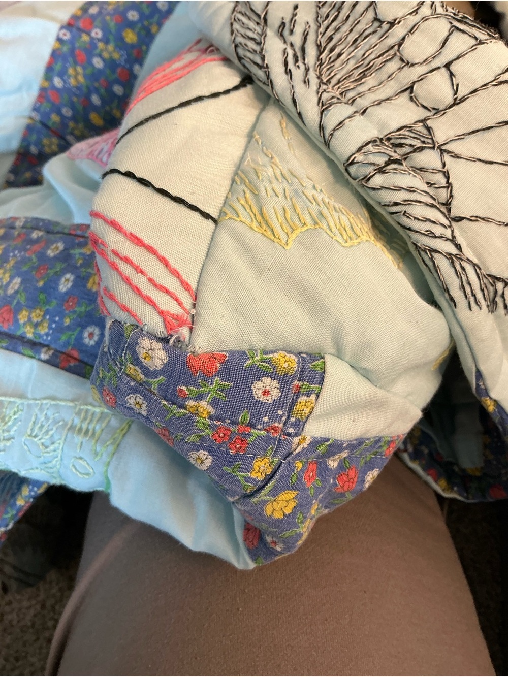 Quilt Coat with Embroidered Butterflies Medium Weight Size XL - Picture 7 of 11